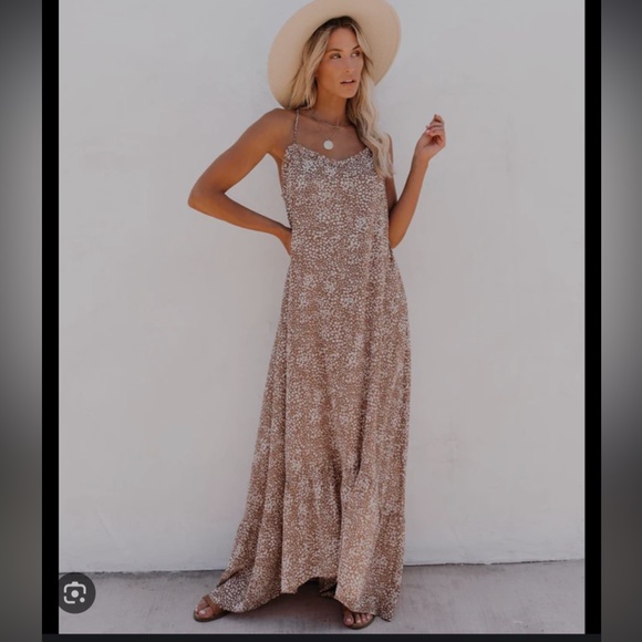 NWOT Vici Printed High-Low Dress - Picture 5 of 5